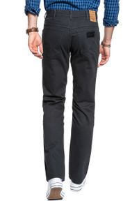 Wrangler - WRANGLER SPODNIE MĘSKIE TEXAS STRETCH NAVY GREY W12132134. Stan: podwyższony