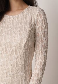 Born2be - Beżowa Sukienka Koronkowa z Rozkloszowanymi Rękawami Cinatea. Okazja: na co dzień. Typ kołnierza: kokarda. Kolor: beżowy. Materiał: koronka. Typ sukienki: proste. Styl: casual #8