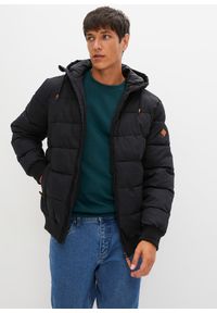 bonprix - Pikowana bomberka ocieplana. Typ kołnierza: kaptur. Kolor: czarny #1