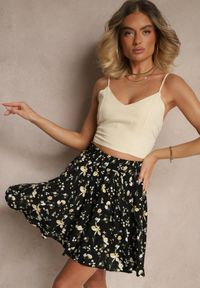 Renee - Czarno-Beżowe Spódnico-Szorty High Waist w Kwiaty Sunevra. Okazja: na co dzień. Stan: podwyższony. Kolor: czarny. Wzór: kwiaty. Sezon: lato. Styl: klasyczny, elegancki, casual