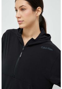 Calvin Klein Performance bluza treningowa Essentials kolor czarny z kapturem gładka. Typ kołnierza: kaptur. Kolor: czarny. Materiał: materiał. Długość: krótkie. Wzór: gładki #2