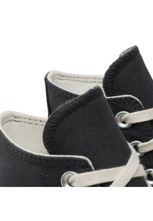 Converse Botki Chuck Taylor All Star Lugged 2.0 Hi A01368C Szary. Kolor: szary. Materiał: materiał