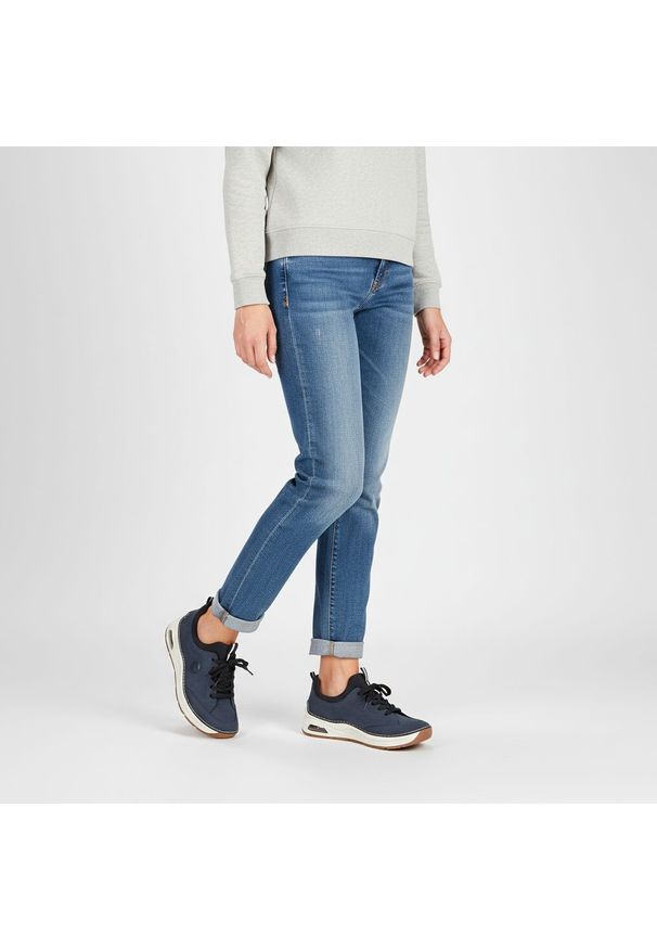 Półbuty damskie Rieker, cholewka ze skóry ekologicznej gładkiej klasyczne wsuwane lekka sportowa forma amortyzowana podeszwa, niebieskie, 44562-14. Okazja: na co dzień, na spacer. Zapięcie: bez zapięcia. Kolor: niebieski. Materiał: skóra ekologiczna. Szerokość cholewki: normalna. Wzór: gładki. Styl: klasyczny, sportowy