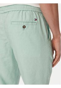 TOMMY HILFIGER - Tommy Hilfiger Chinosy Harlem MW0MW42336 Zielony jasny Regular Fit. Kolor: zielony. Materiał: len #3