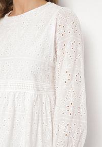 Born2be - Biała Ażurowa Rozkloszowana Sukienka z Bawełny Edilavia. Okazja: na co dzień, do pracy, na imprezę. Kolor: biały. Materiał: bawełna. Wzór: ażurowy. Sezon: lato. Styl: casual, elegancki #5