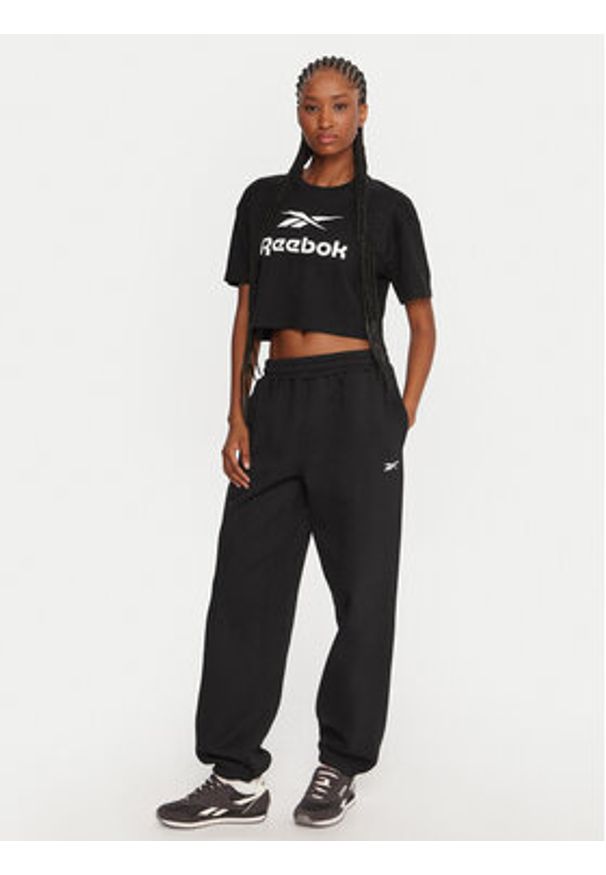 Reebok T-Shirt RK25319CCW Czarny Regular Fit. Kolor: czarny. Materiał: bawełna