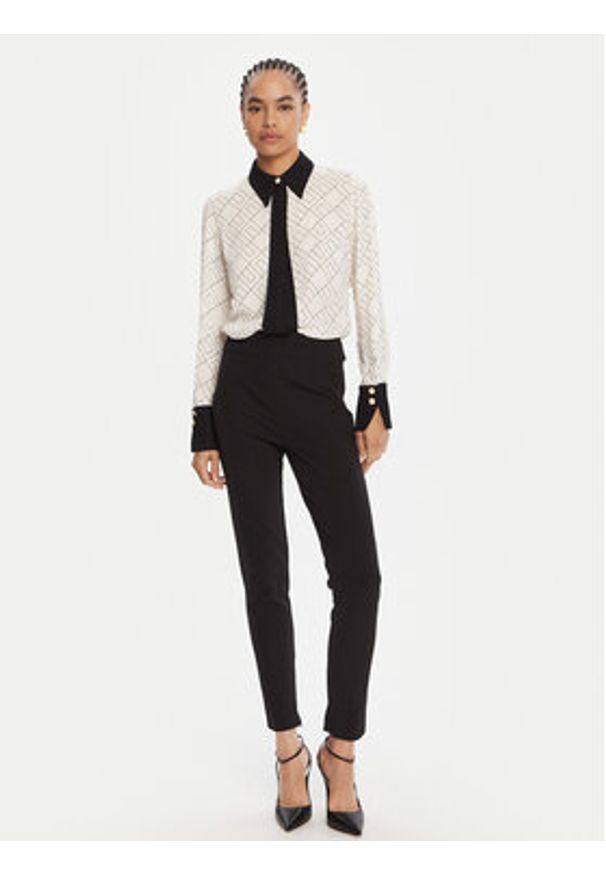 Elisabetta Franchi Koszula CA-104-56E2-V320 Biały Regular Fit. Kolor: biały. Materiał: wiskoza