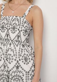 Born2be - Czarno-Biała Bawełniana Sukienka Ozdobiona Haftem Sadonique. Okazja: na co dzień. Kolor: czarny. Materiał: bawełna. Długość rękawa: na ramiączkach. Wzór: haft, aplikacja. Styl: casual, elegancki #4