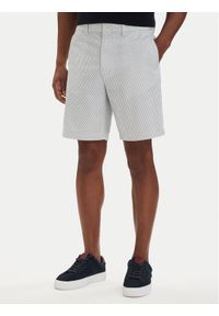 TOMMY HILFIGER - Tommy Hilfiger Szorty materiałowe Dover Print MW0MW42353 Biały Slim Fit. Kolor: biały. Materiał: bawełna. Wzór: nadruk #1