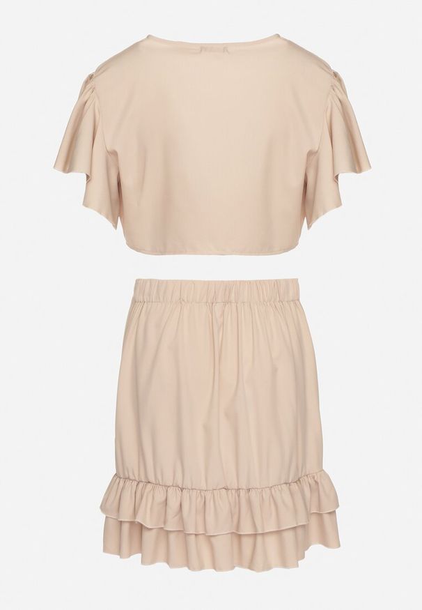 Born2be - Beżowy 2-Częściowy Komplet Top Wiązany pod Biustem Spódnica z Gumką w Talii z Falbankami Agustins. Kolor: beżowy. Materiał: materiał. Wzór: aplikacja