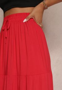 Renee - Czerwona Spódnica z Bawełny o Rozkloszowanym Kroju Kainne. Okazja: na co dzień. Kolor: czerwony. Materiał: bawełna. Styl: casual #5