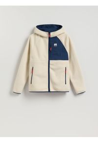 Reserved - Polarowa bluza z kapturem - złamana biel. Typ kołnierza: kaptur. Materiał: polar