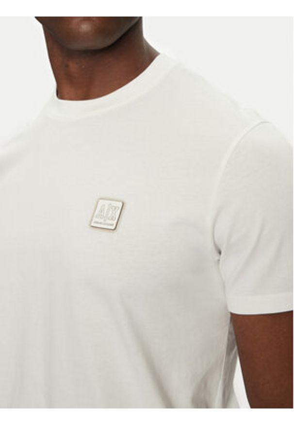 Armani Exchange T-Shirt XM000546 AF10361 U0009 Biały Regular Fit. Kolor: biały. Materiał: bawełna