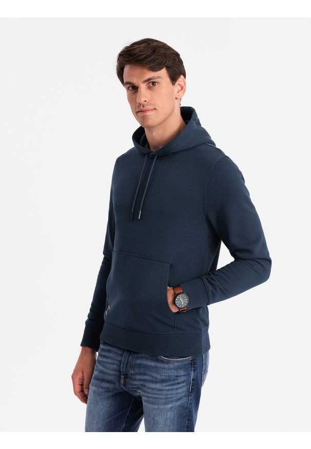 Ombre Clothing - Męska bluza dresowa kangurka z kapturem BASIC – granatowa V1. Okazja: na co dzień. Typ kołnierza: kaptur. Kolor: niebieski. Materiał: dresówka. Wzór: jednolity. Styl: sportowy, casual