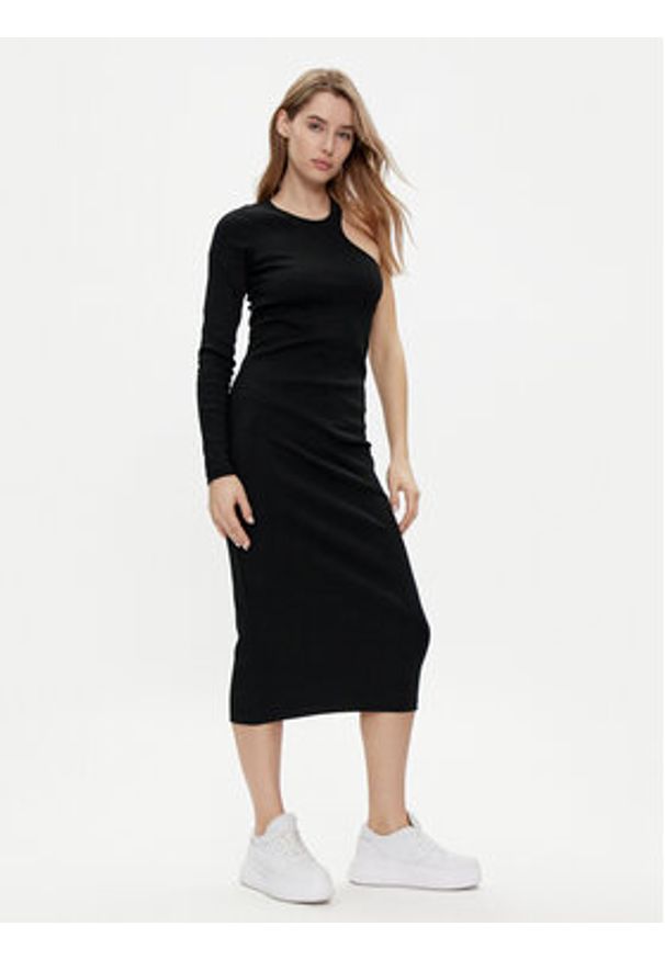 Replay Sukienka dzianinowa W9074.000.23587 Czarny Slim Fit. Kolor: czarny. Materiał: bawełna