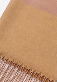 Renee - Brązowy Szalik Anastonia. Kolor: brązowy. Materiał: tkanina, wiskoza. Wzór: aplikacja, nadruk #3