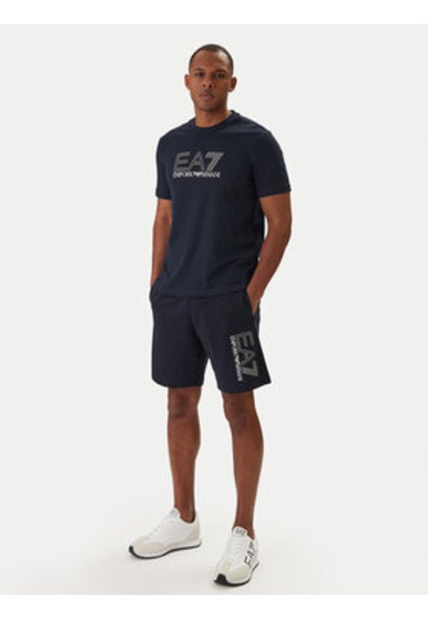 EA7 Emporio Armani T-Shirt 7M001307 AF10375 Granatowy Regular Fit. Kolor: niebieski. Materiał: bawełna