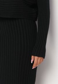 Born2be - Czarny 2-częściowy Komplet Dzianinowy Sweter i Sukienka Rialles. Kolor: czarny. Materiał: dzianina #3