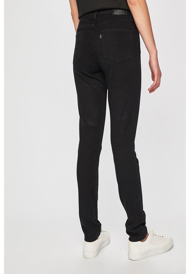 Levi's® - Levi's - Jeansy 721. Okazja: na spotkanie biznesowe. Kolor: czarny. Styl: biznesowy