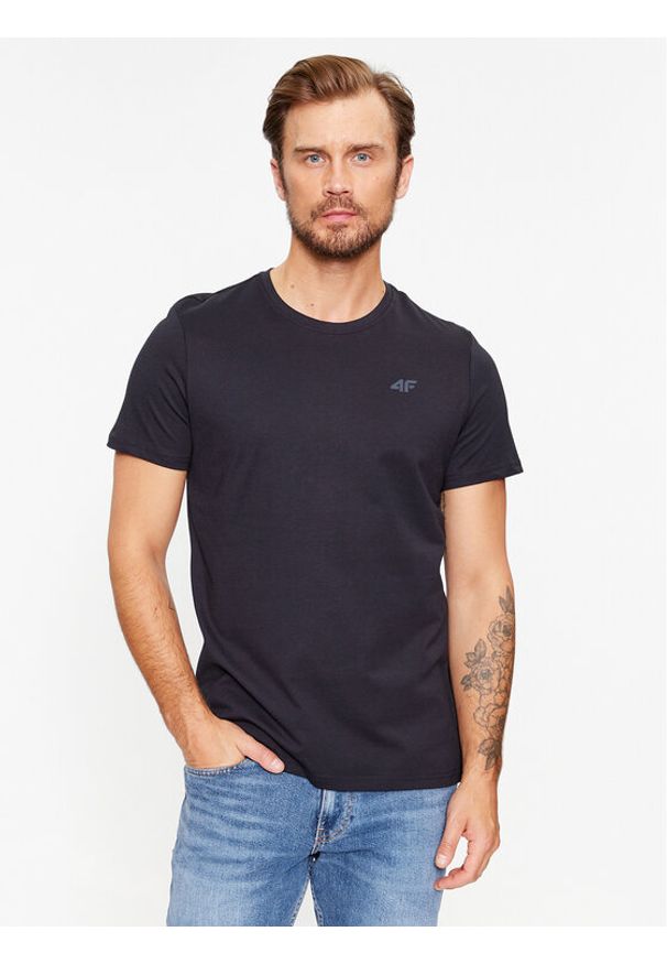 4f - 4F T-Shirt 4FAW23TTSHM0876 Niebieski Regular Fit. Kolor: niebieski. Materiał: bawełna