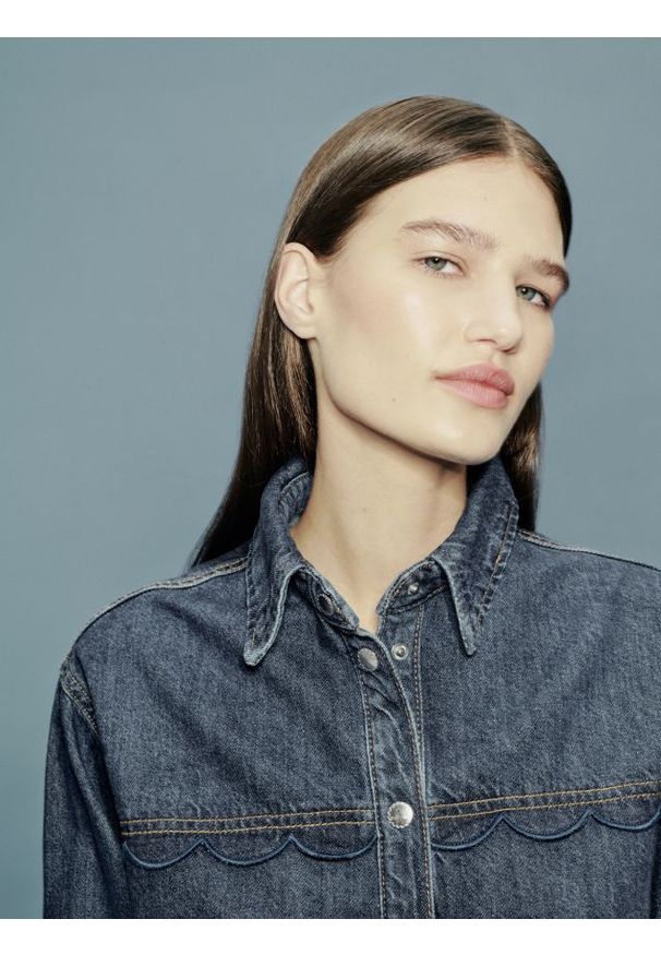 Reserved - Jeansowa koszula - niebieski. Kolor: niebieski. Materiał: jeans