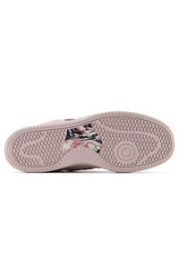 Buty unisex New Balance Numeric UN480STR – różowe. Kolor: różowy. Materiał: materiał, zamsz, syntetyk, guma, skóra. Szerokość cholewki: normalna. Wzór: nadruk. Sport: bieganie #4
