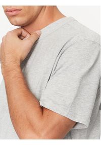 New Balance T-Shirt Athletics Remastered Graphic Cotton Jersey Short Sleeve T-shirt MT31504 Szary Regular Fit. Kolor: szary. Materiał: bawełna