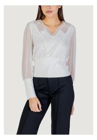 Morgan De Toi T-Shirt 251-TAGADO Biały Egg Fit. Kolor: biały #1