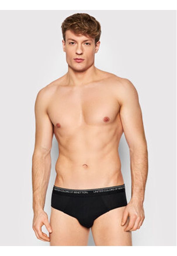 United Colors of Benetton - United Colors Of Benetton Slipy 3OP82S18N Czarny. Kolor: czarny. Materiał: bawełna