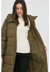 Vero Moda kurtka damska kolor zielony zimowa. Okazja: na co dzień. Kolor: zielony. Materiał: poliester. Sezon: zima. Styl: casual #3