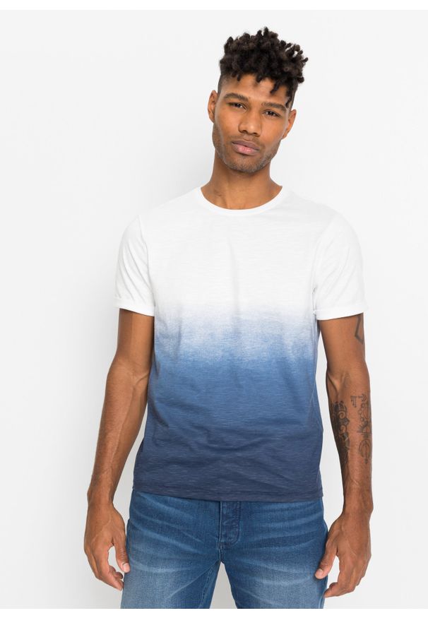 bonprix - T-shirt Slim Fit. Kolor: biały