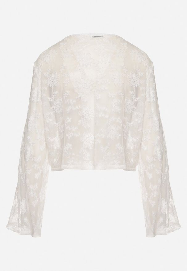 Born2be - Biała Bluzka z Bawełną Ozdobiona Wiązaniem z Koronką Minoma. Okazja: na co dzień. Kolor: biały. Materiał: bawełna, koronka. Długość rękawa: długi rękaw. Długość: długie. Wzór: aplikacja, koronka. Styl: casual, elegancki, klasyczny