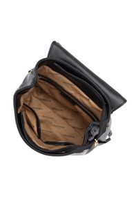 Wittchen - Damski plecak z geometryczną klamrą. Kolor: czarny. Materiał: skóra ekologiczna. Wzór: geometria. Styl: casual, elegancki #5