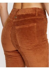 TwinSet - TWINSET Spodnie materiałowe 232TT2361 Brązowy Regular Fit. Kolor: brązowy. Materiał: materiał, bawełna