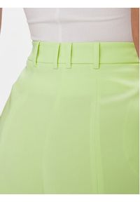 Patrizia Pepe Szorty materiałowe 8P0597/A6F5-G568 Zielony Regular Fit. Kolor: zielony. Materiał: syntetyk