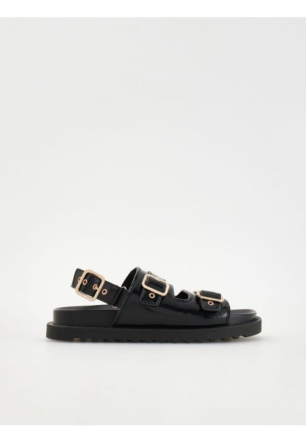 Reserved - Skórzane sandały z klamrami - czarny. Zapięcie: klamry. Kolor: czarny. Materiał: skóra. Styl: klasyczny