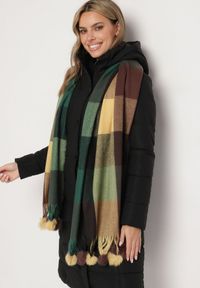 Born2be - Zielony Prostokątny Szalik z Kolorowymi Pomponami Komo. Kolor: zielony. Materiał: bawełna, wiskoza. Wzór: kolorowy #1