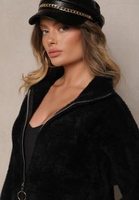 Renee - Czarna Bluza z Wełną ze Ściągaczami i Kołnierzykiem Enadelis. Okazja: na co dzień. Kolor: czarny. Materiał: wełna. Styl: elegancki, casual #4