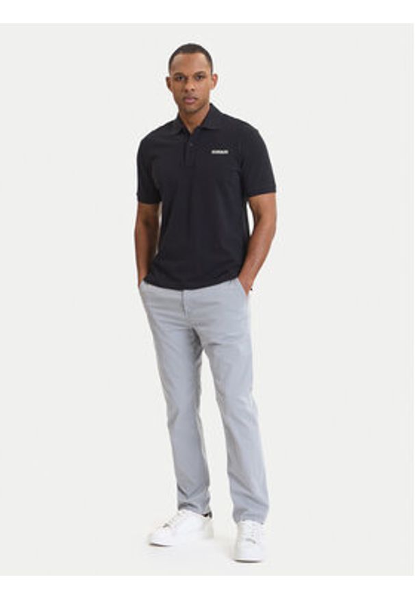 Napapijri Polo E-Small Box NP0A88TQ Czarny Relaxed Fit. Typ kołnierza: polo. Kolor: czarny. Materiał: bawełna