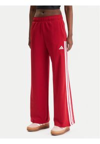 Adidas - adidas Spodnie dresowe House Of Tiro KD4298 Czerwony Wide Leg. Kolor: czerwony. Materiał: bawełna #1
