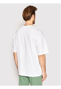 Champion T-Shirt Small C Logo 216548 Biały Muscle Fit. Kolor: biały. Materiał: bawełna #3