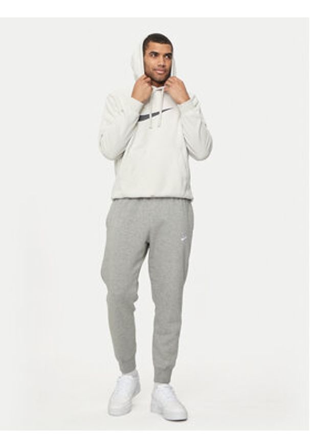 Nike Polar FQ8820 Szary Regular Fit. Kolor: szary. Materiał: syntetyk