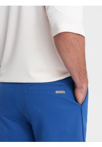 Ombre Clothing - Szorty męskie dresowe z zaokrągloną nogawką - niebieskie V1 OM-SRSK-0105 - XXL. Kolor: niebieski. Materiał: dresówka. Wzór: ze splotem. Styl: sportowy