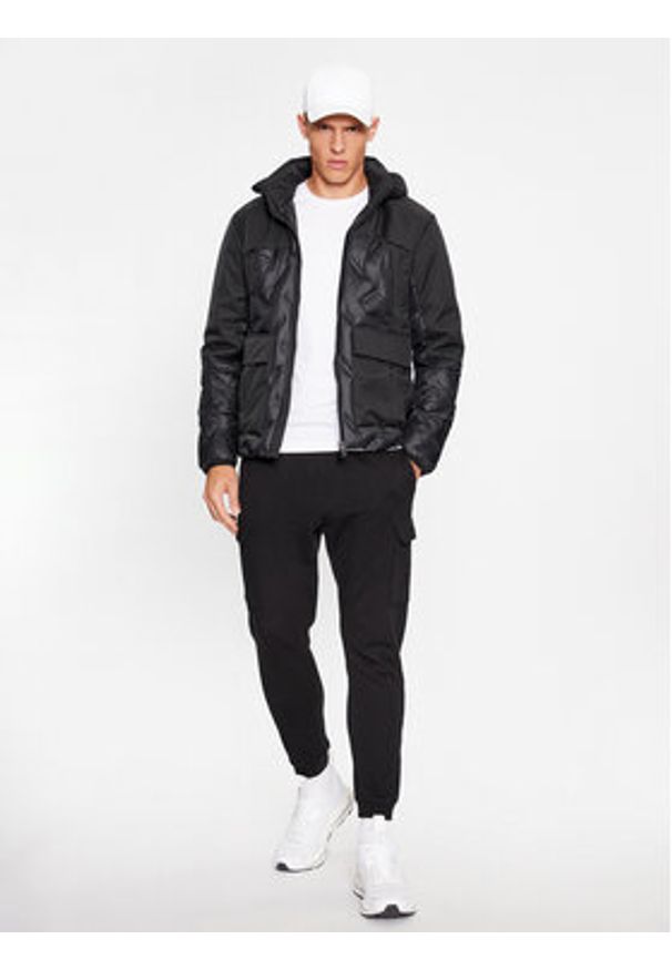 EA7 Emporio Armani Kurtka zimowa 6RPB21 PN8MZ 1200 Czarny Regular Fit. Kolor: czarny. Materiał: syntetyk. Sezon: zima