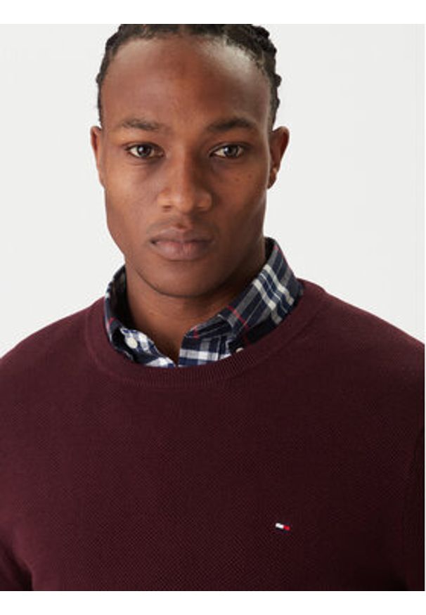 TOMMY HILFIGER - Tommy Hilfiger Sweter Essential MW0MW36347 Czerwony Regular Fit. Kolor: czerwony. Materiał: bawełna