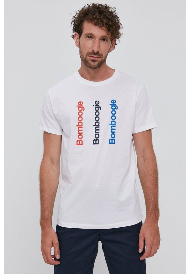 Bomboogie - T-shirt. Okazja: na co dzień. Kolor: biały. Materiał: dzianina. Wzór: aplikacja. Styl: casual