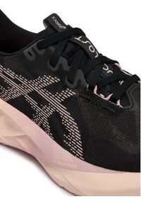 Asics Buty do biegania Novablast 5 1012B765 Czarny. Kolor: czarny. Materiał: mesh #6