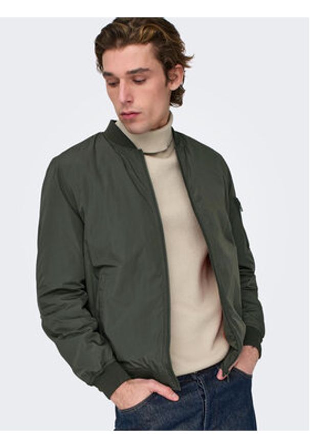 Only & Sons Kurtka bomber Joshua 22023287 Khaki Regular Fit. Kolor: brązowy. Materiał: syntetyk
