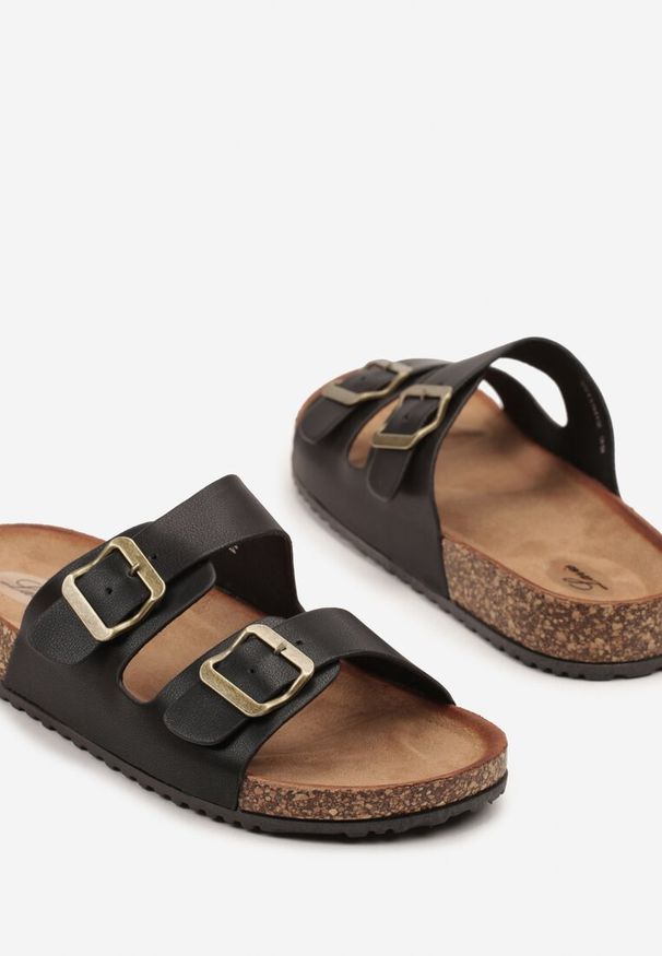 Renee - Czarne Klapki z Dwoma Paskami i Klamrami Tuvera. Okazja: na co dzień. Kolor: czarny. Obcas: na obcasie. Styl: elegancki, casual. Wysokość obcasa: średni
