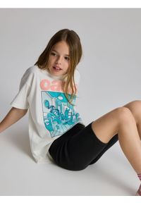 Reserved - Prążkowane szorty - czarny. Kolor: czarny. Materiał: prążkowany